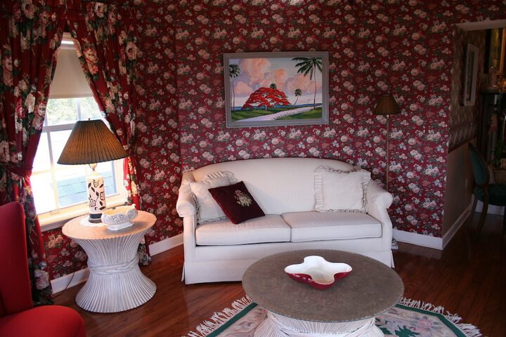 Heron Cay Lakeview Bed & Breakfast Inn