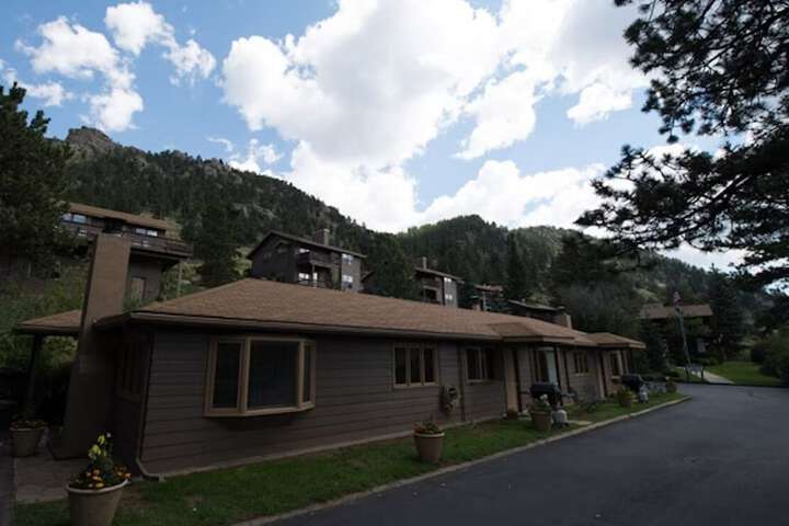 Hotel 3 of 82