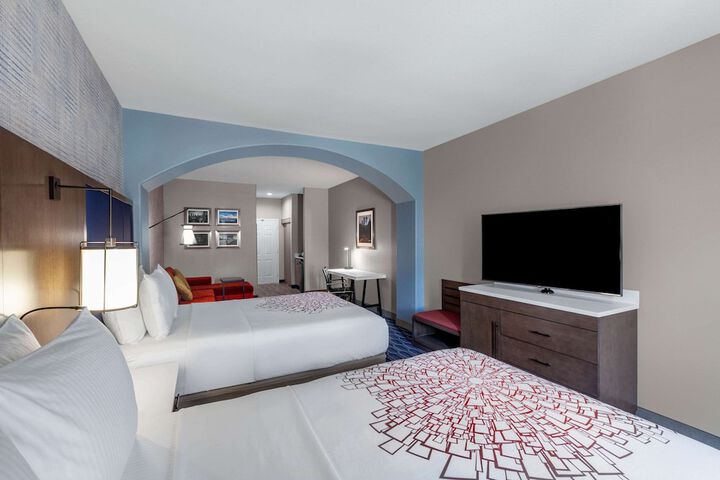 Room 12 of 47
