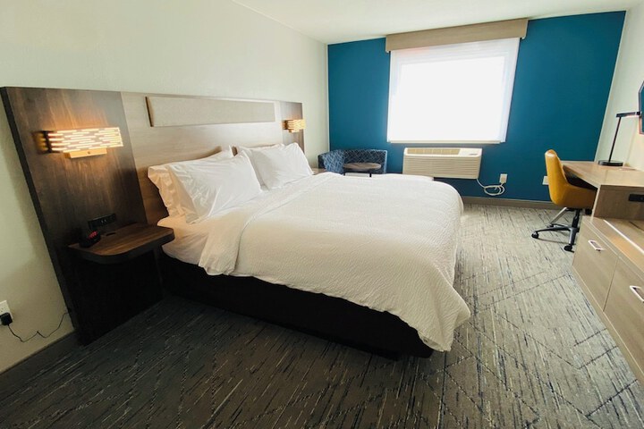 Holiday Inn Express Bluffton by IHG