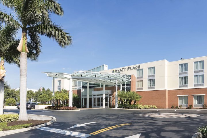 Hotel 3 of 35