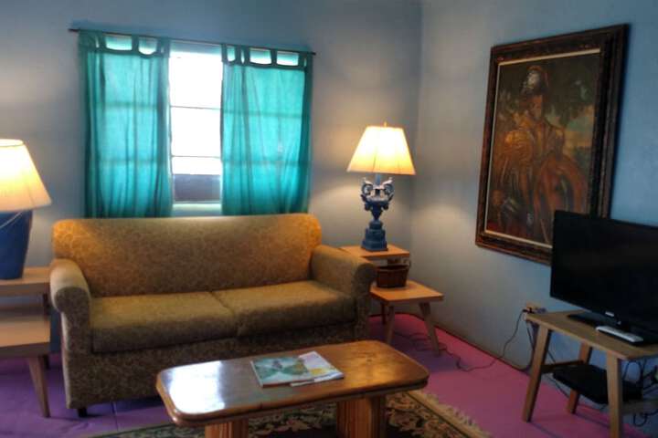 Room 216 of 286