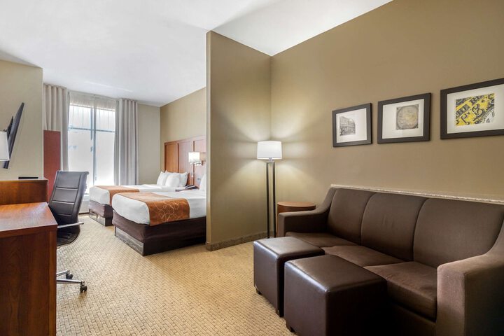 Room 16 of 26