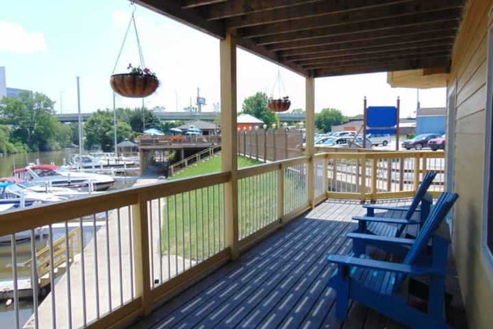 Terrace/Patio 121 of 129