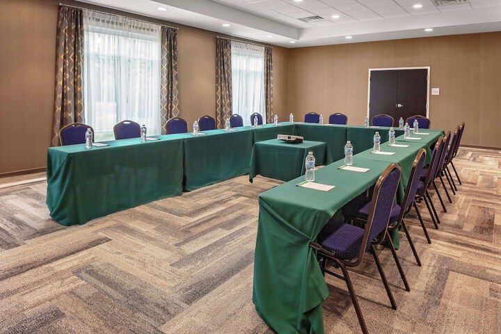 Hampton Inn Cranbury