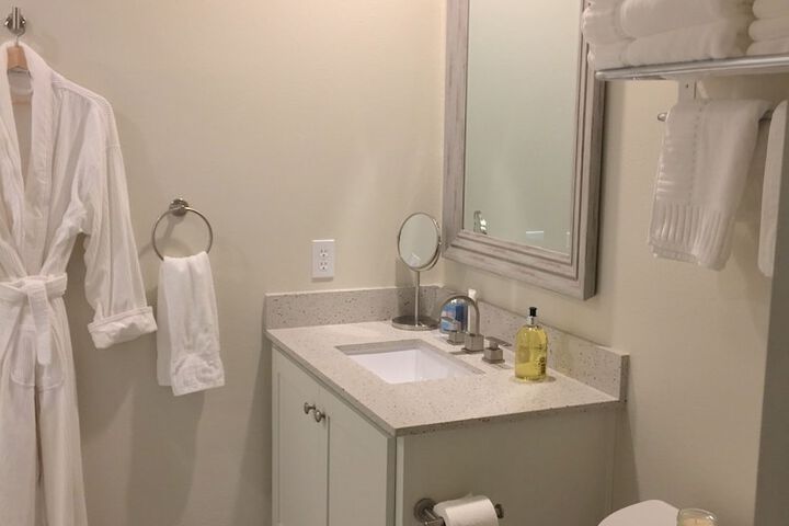 Room 25 of 53