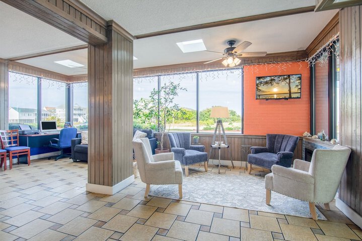 Travelodge by Wyndham Outer Banks / Kill Devil Hills
