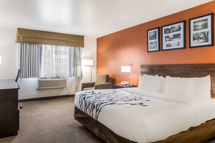 Sleep Inn & Suites North Liberty - Liberty City