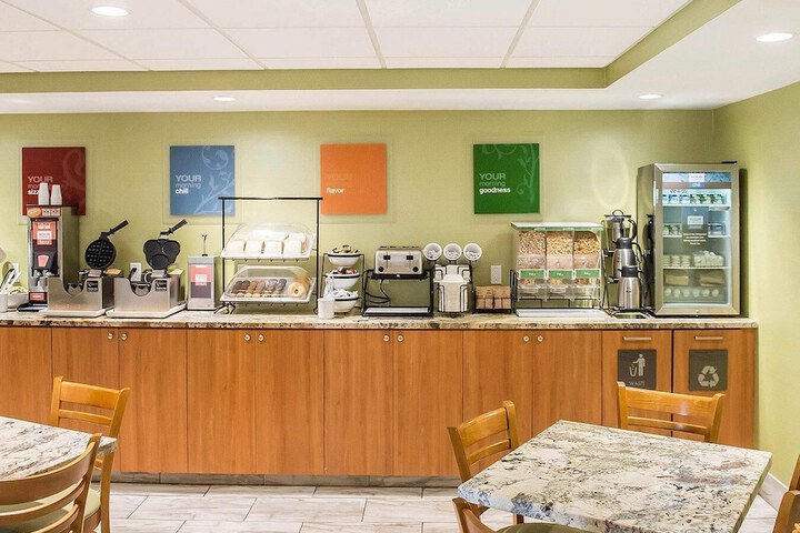 Comfort Inn Brockville