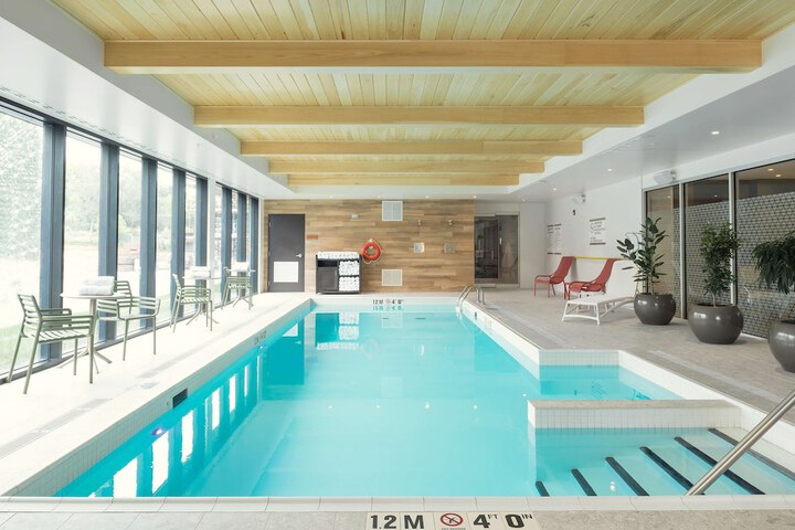 Pool 4 of 44