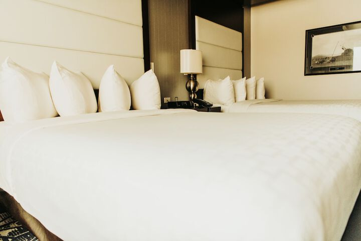 Room 12 of 26