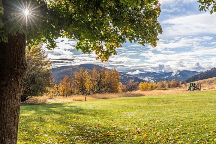 Sun Mountain Lodge