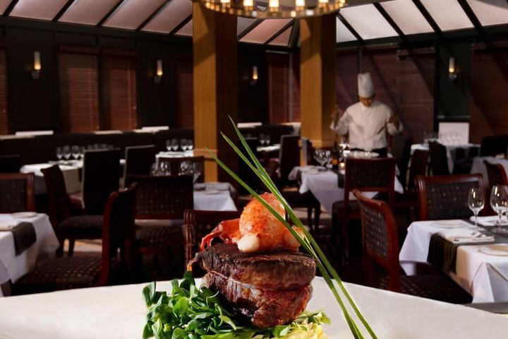 Dining 58 of 71