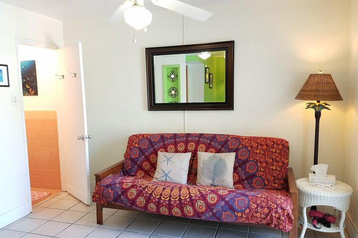 Room 33 of 218