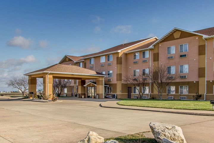 Hotel 3 of 35