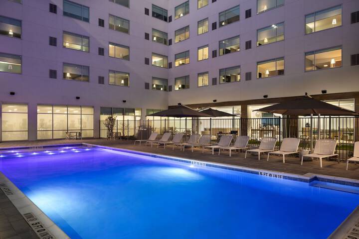 Pool 2 of 33