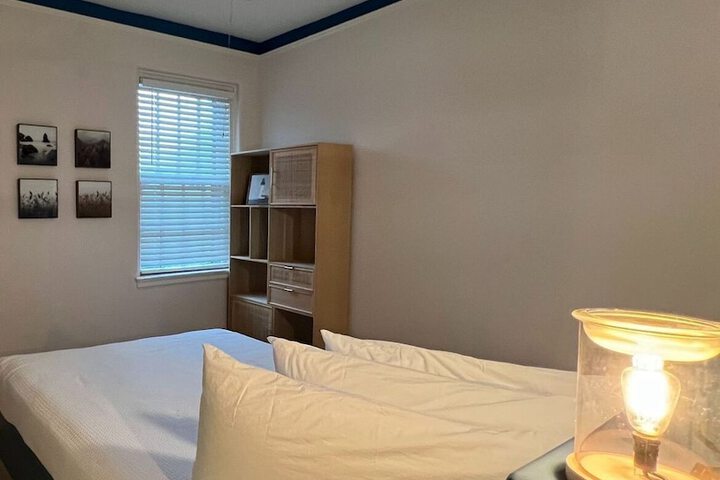 Room 63 of 142