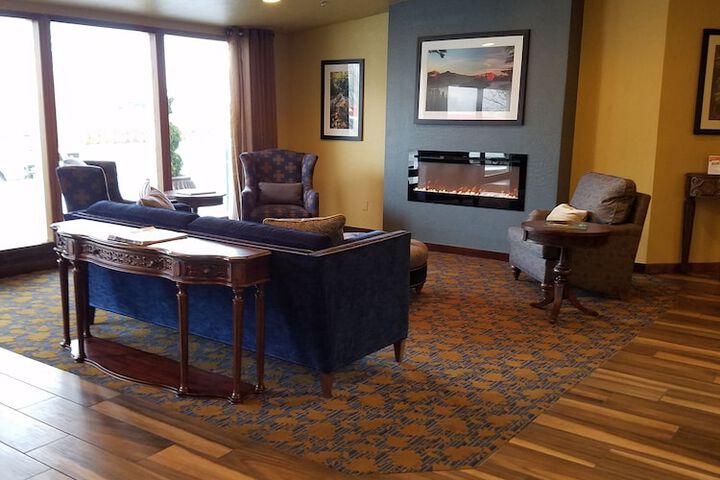 Hotel 5 of 40