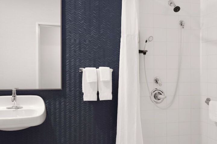 Fairfield Inn & Suites by Marriott Chicago Naperville