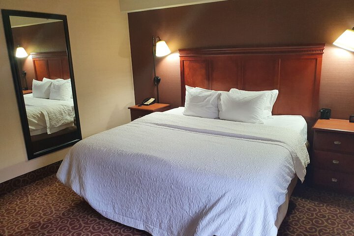 Room 17 of 23