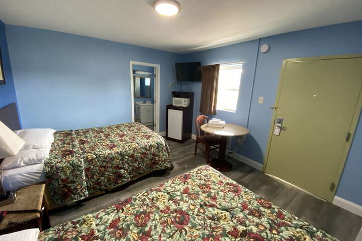 Room 77 of 95