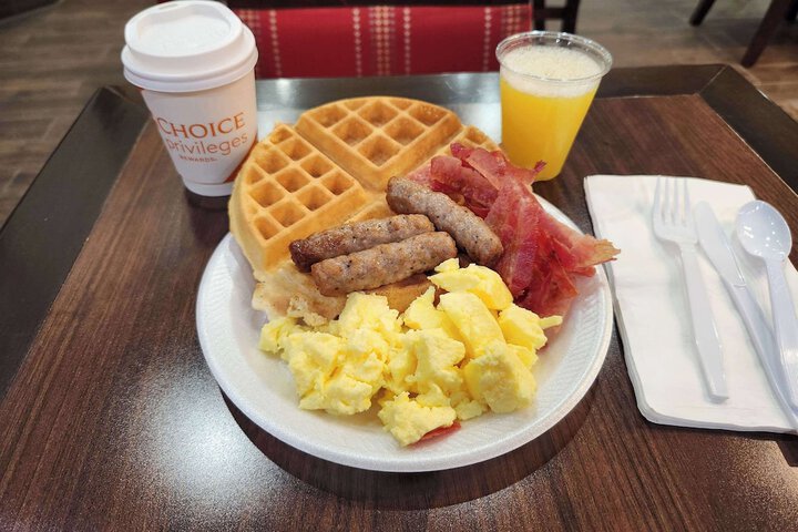 Breakfast/Coffee Service 39 of 43