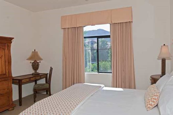 Room 26 of 64