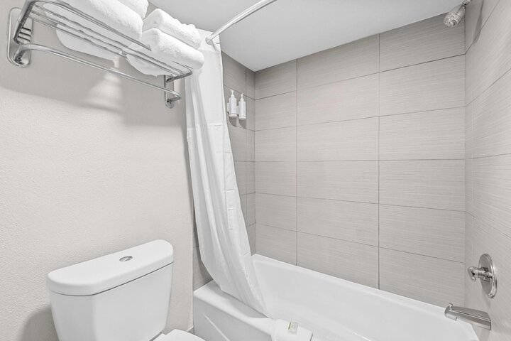 Days Inn by Wyndham Chesapeake