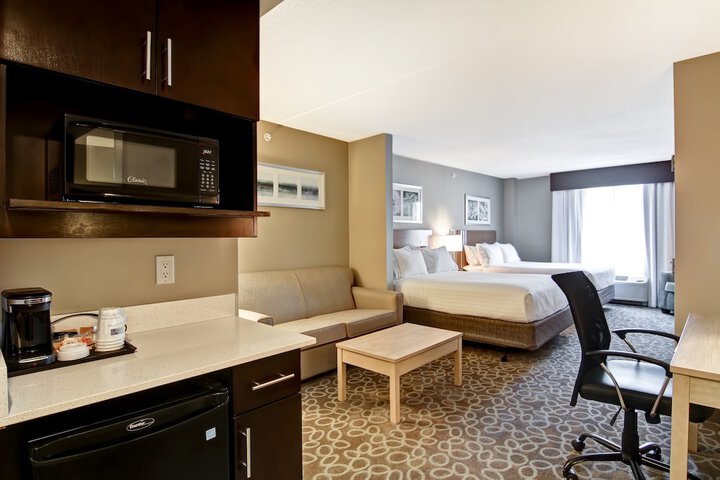 Room 21 of 40