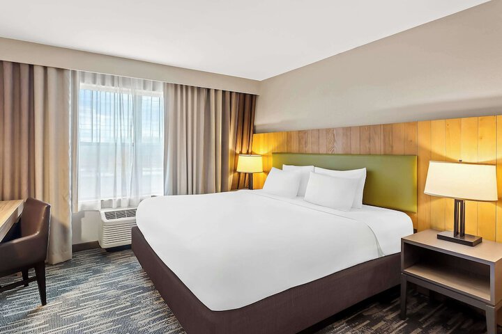 Country Inn & Suites by Radisson Portage, IN
