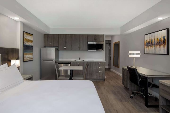 DoubleTree by Hilton Hotel London Ontario