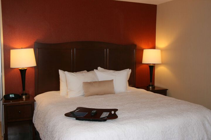 Room 7 of 15