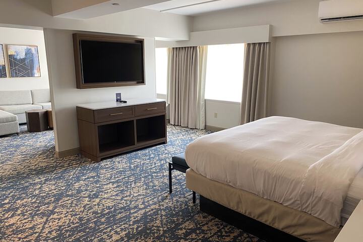 Room 87 of 105