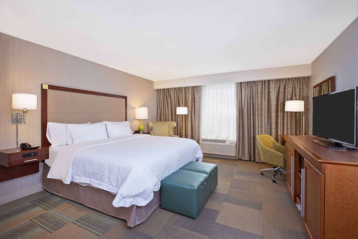 Room 15 of 40