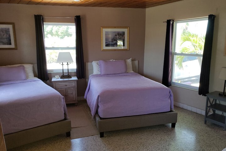 Room 37 of 48