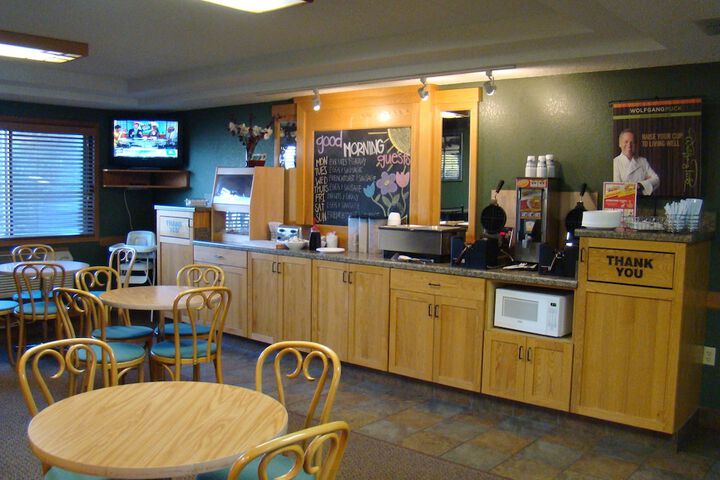 Breakfast/Coffee Service 51 of 56