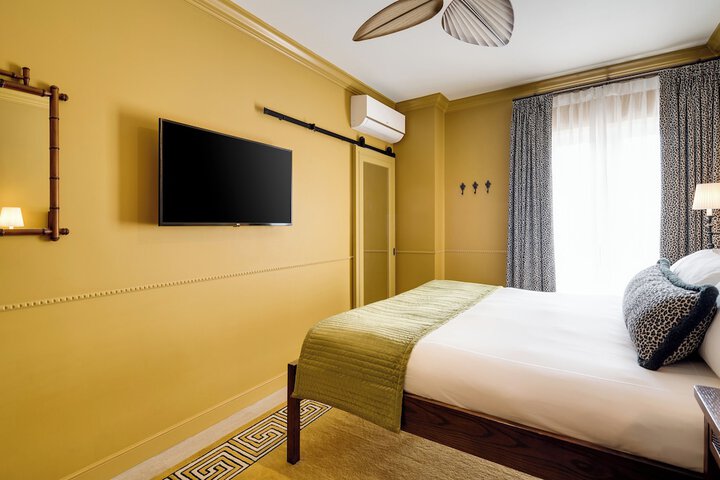 Room 21 of 116