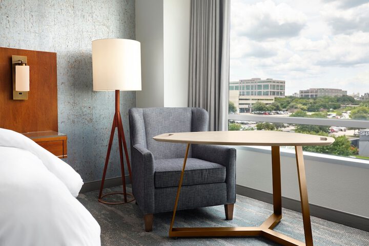 Room 21 of 133