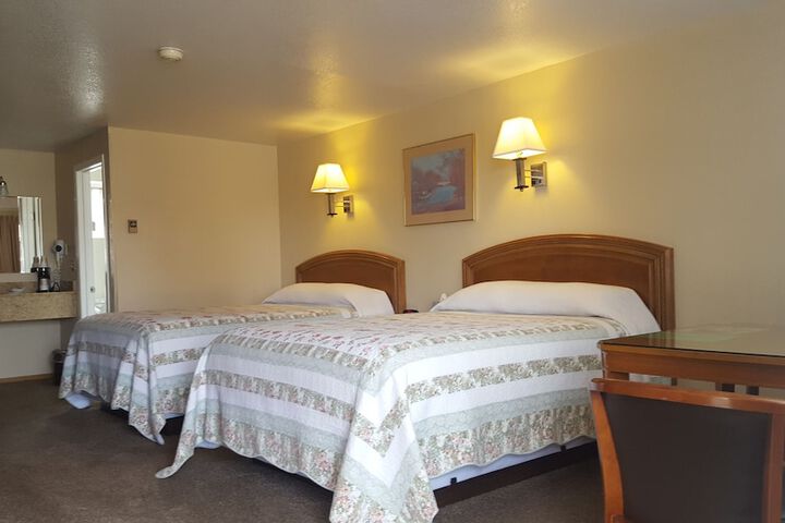 Room 25 of 62