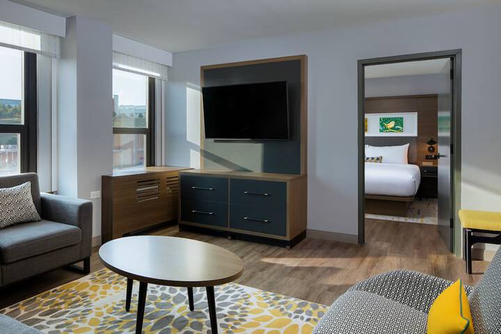 Room 30 of 57