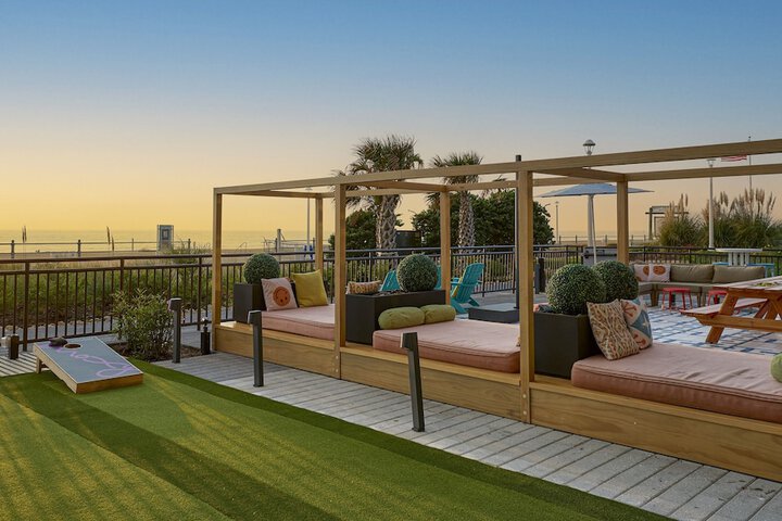 Terrace/Patio 29 of 35