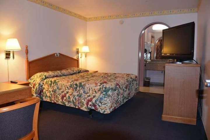 Room 19 of 27