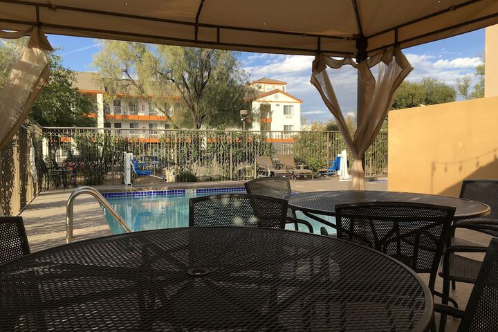 Pool 4 of 84
