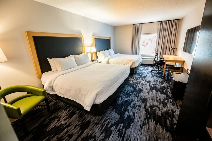 Room 28 of 43