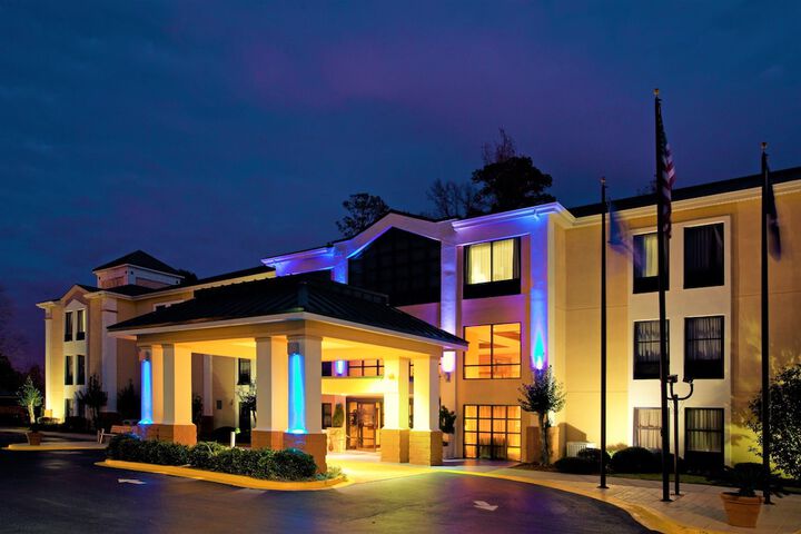 Hotel 4 of 26