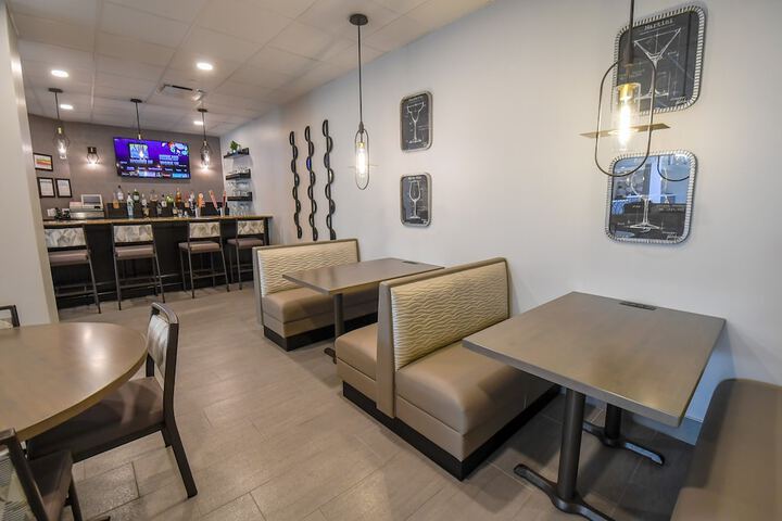Euro Suites Hotel
