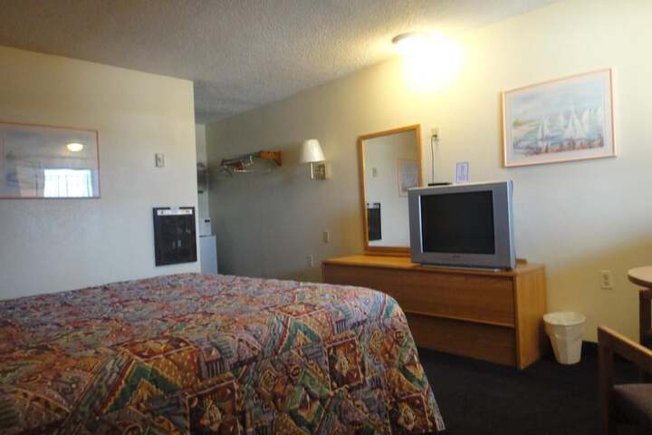 Room 17 of 50