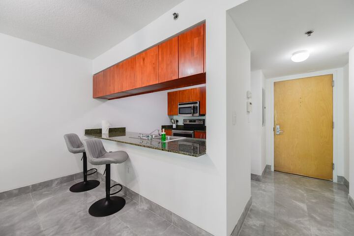 Room 168 of 265