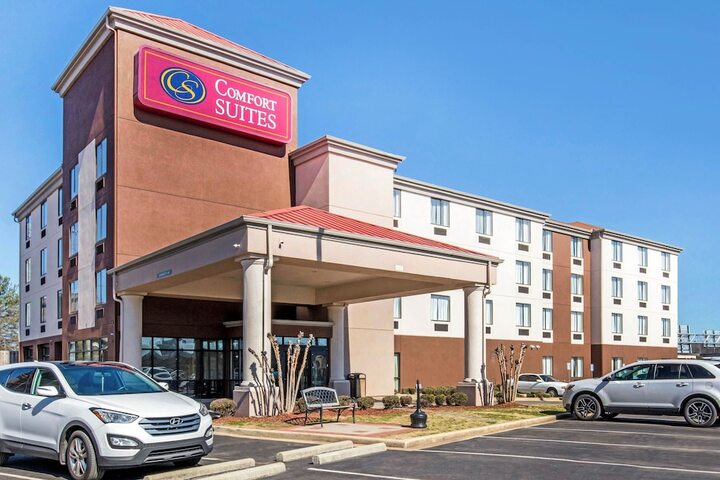 Hotel 2 of 33