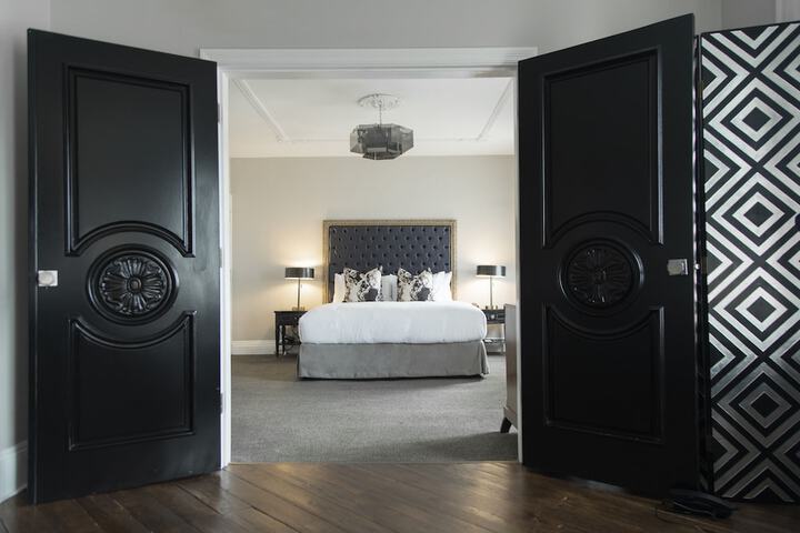 Room 60 of 86